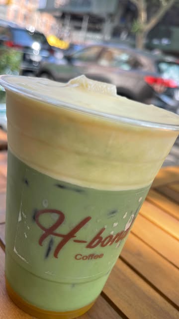 At H-Bond Coffee: real cafe photos